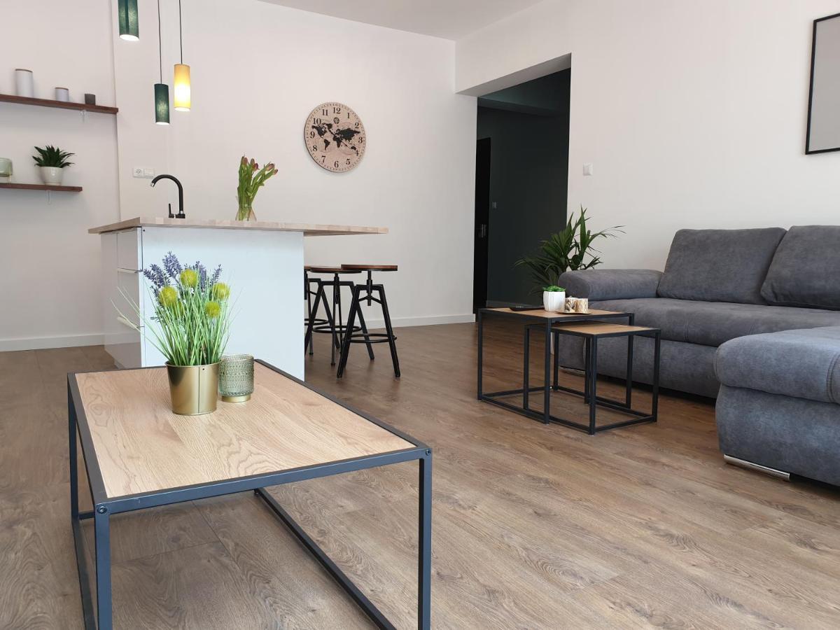 Apartament Milionova Daire Łódź Dış mekan fotoğraf